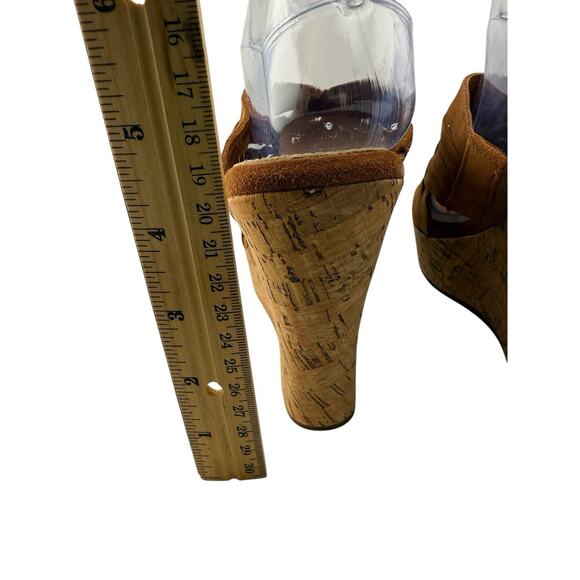 UGG Marta High Wedge Sandals Chestnu Soft Suedet Size 9 1015079 NWB - Picture 7 of 12